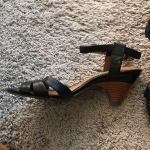 Clarks Black sandals Size 6